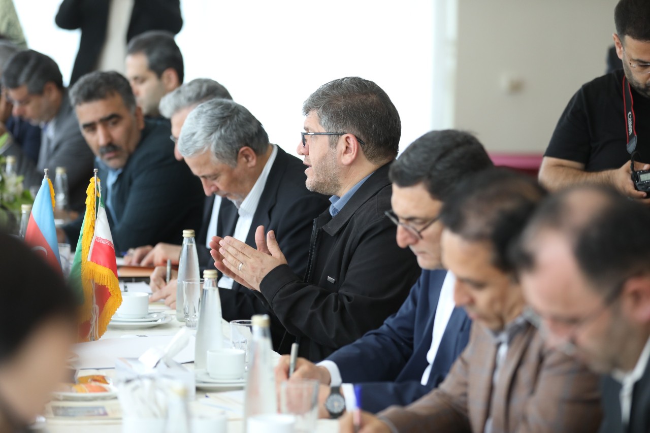 Rövşən Rüstəmov iranlı həmkarı ilə görüşdü - FOTOLAR