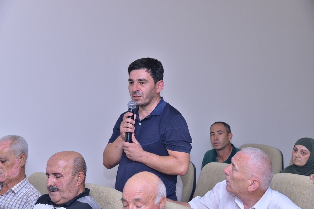 Süleyman Mikayılov qəsəbə sakinləri ilə görüşdü - FOTOLAR