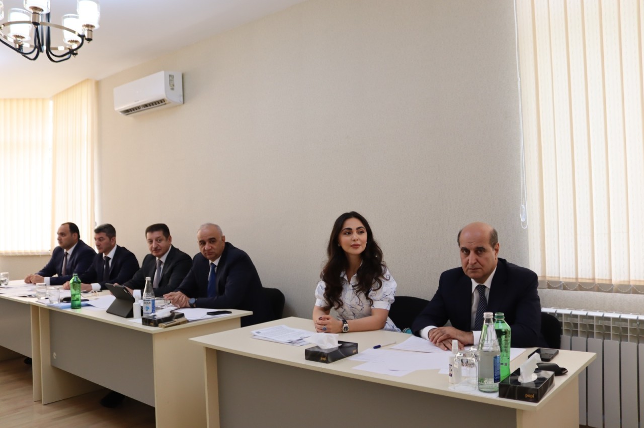 Agentlik sədri vətəndaşların problemlərini dinlədi - FOTOLAR