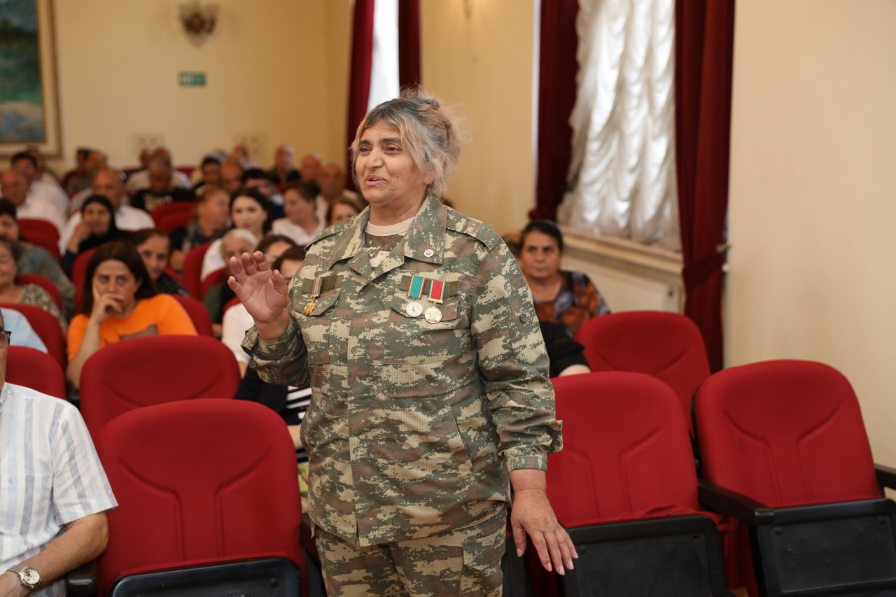 Vaqif Həsənovun növbəti səyyar qəbul-görüşü keçirilib - FOTOLAR