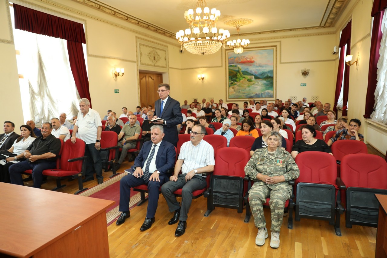 Vaqif Həsənovun növbəti səyyar qəbul-görüşü keçirilib - FOTOLAR