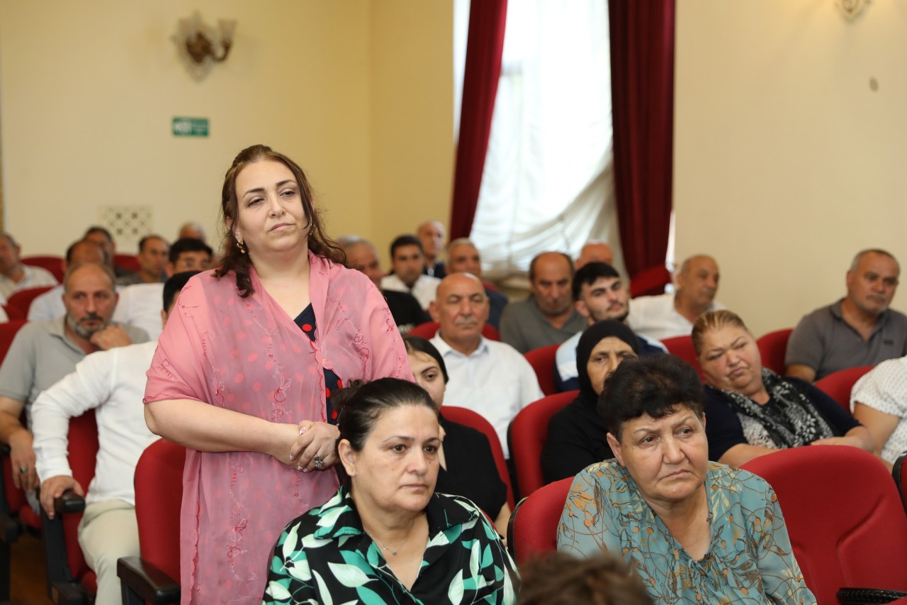 Vaqif Həsənovun növbəti səyyar qəbul-görüşü keçirilib - FOTOLAR