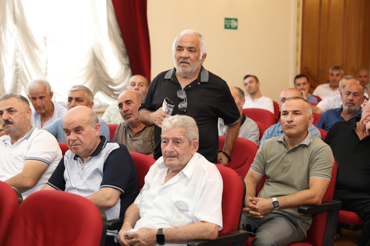 Vaqif Həsənovun növbəti səyyar qəbul-görüşü keçirilib - FOTOLAR