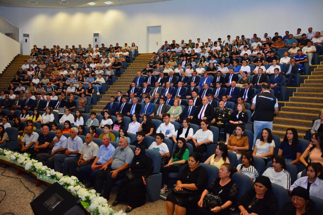 Ağstafada “Dövlətin qadın və uşaq portreti” adlı tədbir keçirildi - FOTOLAR