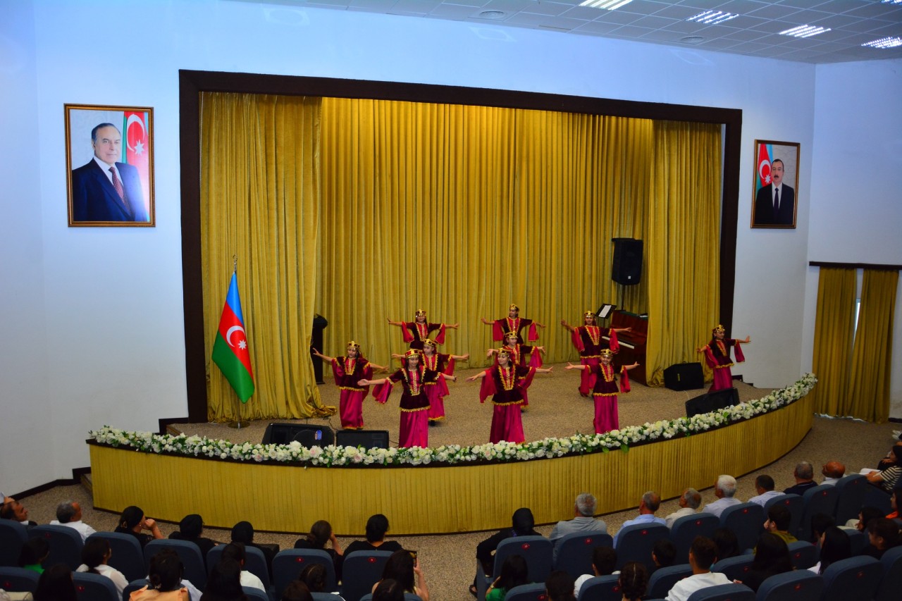 Ağstafada “Dövlətin qadın və uşaq portreti” adlı tədbir keçirildi - FOTOLAR