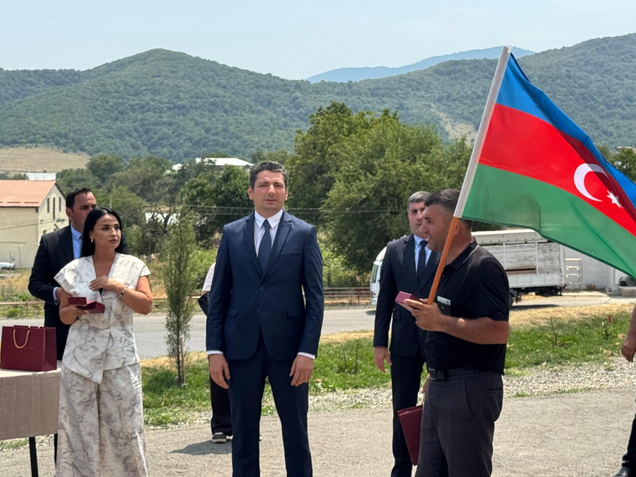 Növbəti köç karvanı Ballıca kəndinə çatıb - FOTOLAR