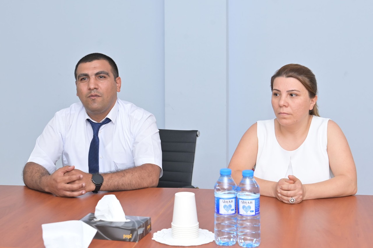 Emin Əmrullayev Oğuzda vətəndaşları qəbul etdi - FOTOLAR