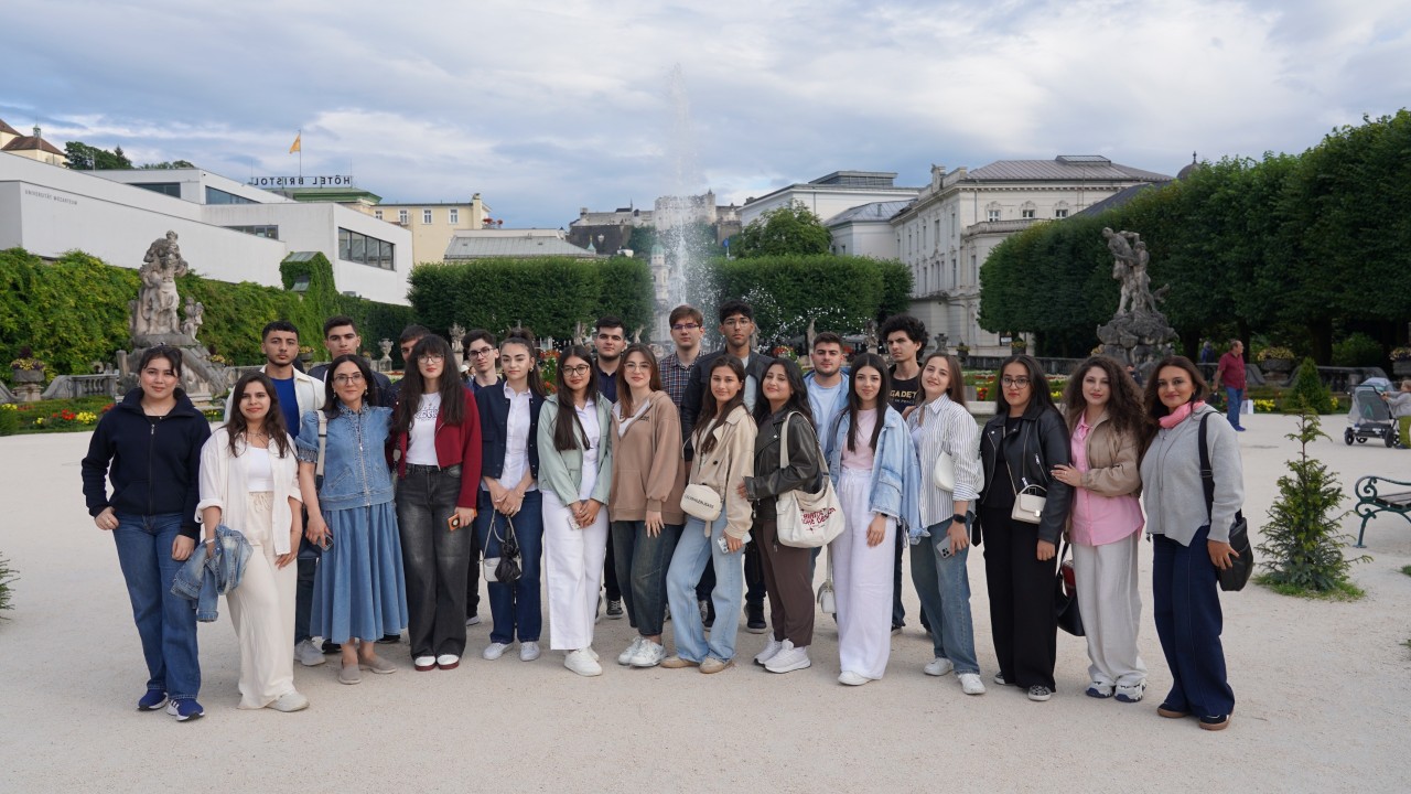 Şəhid övladları Avstriyada yay düşərgəsində iştirak edirlər - FOTOLAR