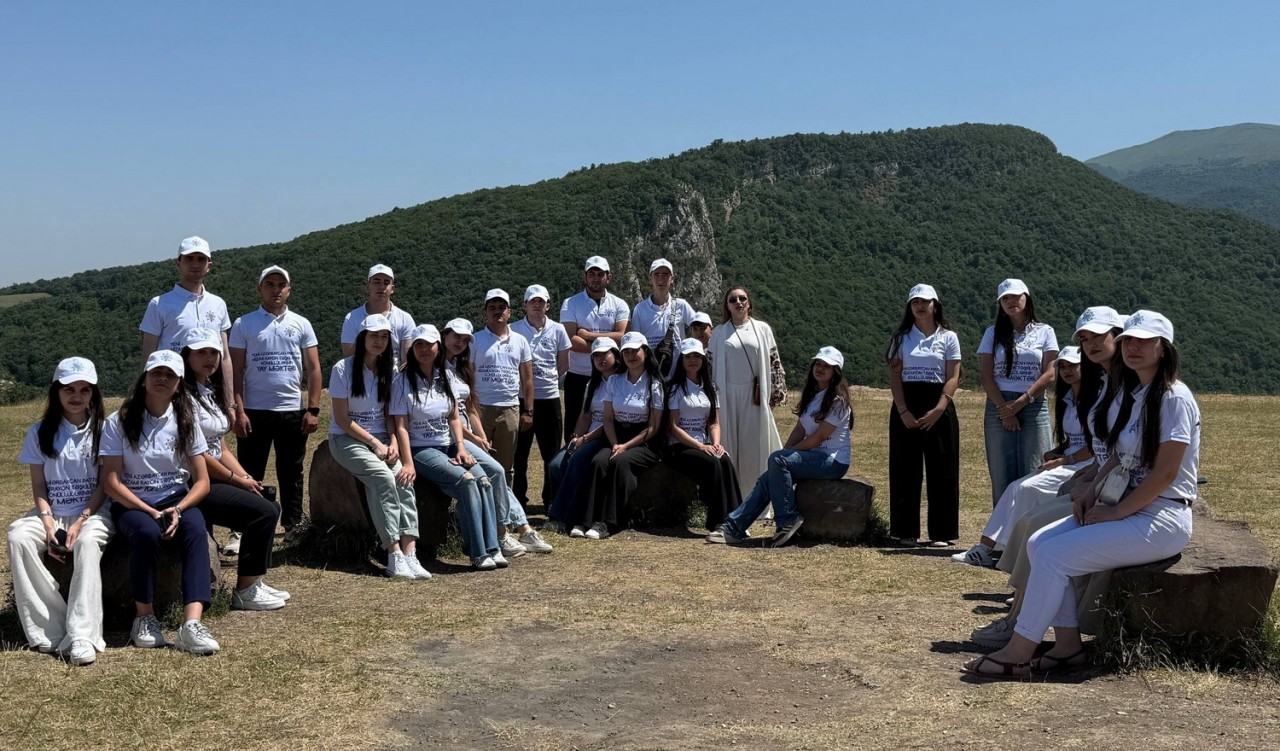 YAP Nizami rayon təşkilatı gənclər üçün yay məktəbi təşkil etdi - FOTOLAR