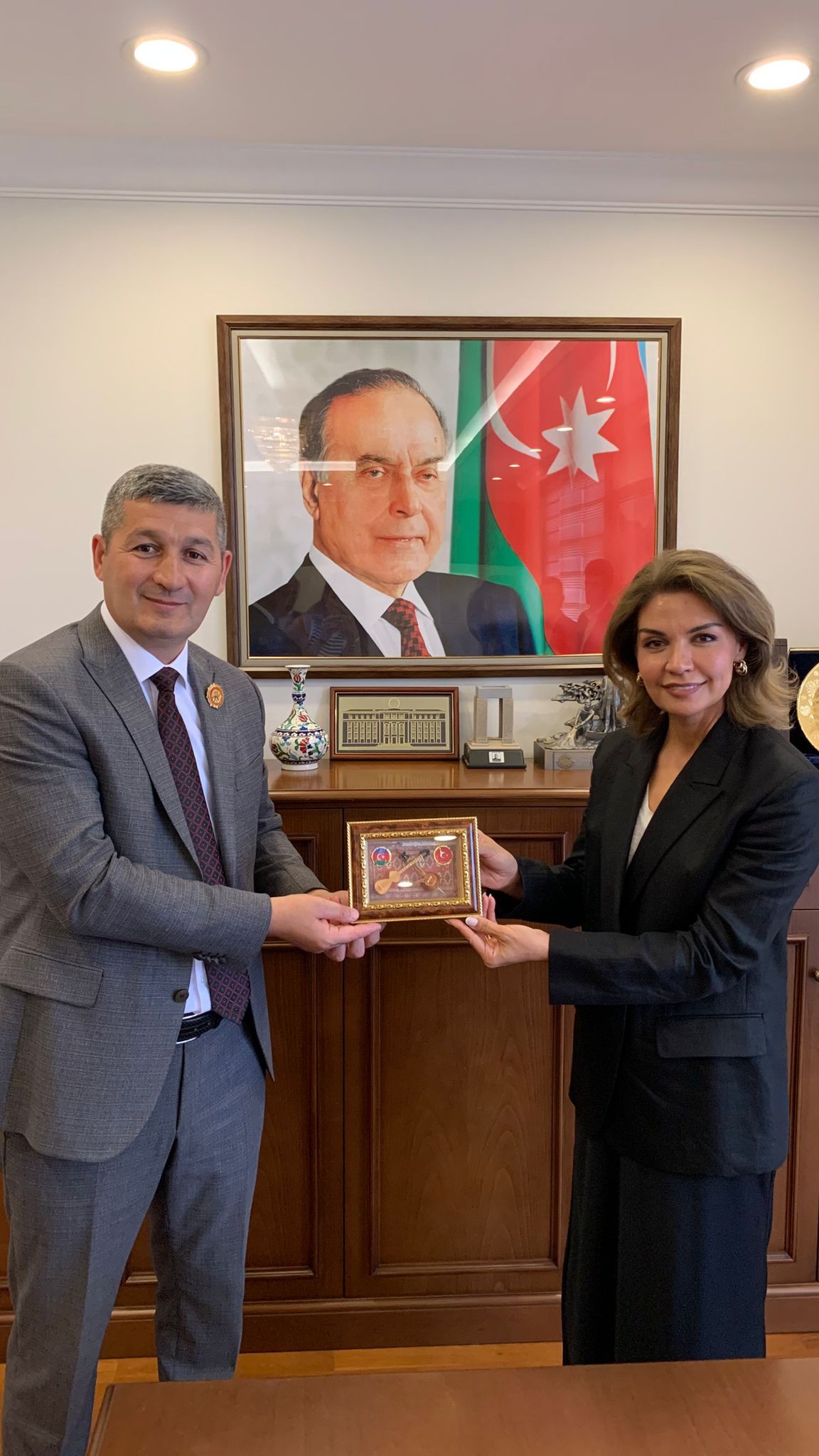 Qazi jurnalistlər Azərbaycanın İstanbuldakı Baş Konsulluğunda - FOTOLAR