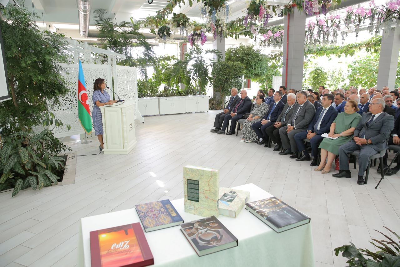 Xəzər rayonunda “Qərbi Azərbaycan irsi”nin təqdimatı olub - FOTOLAR