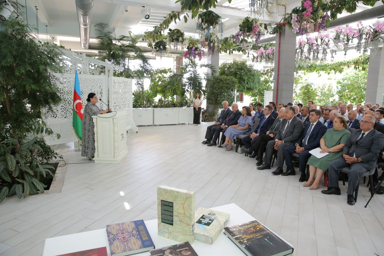 Xəzər rayonunda “Qərbi Azərbaycan irsi”nin təqdimatı olub - FOTOLAR
