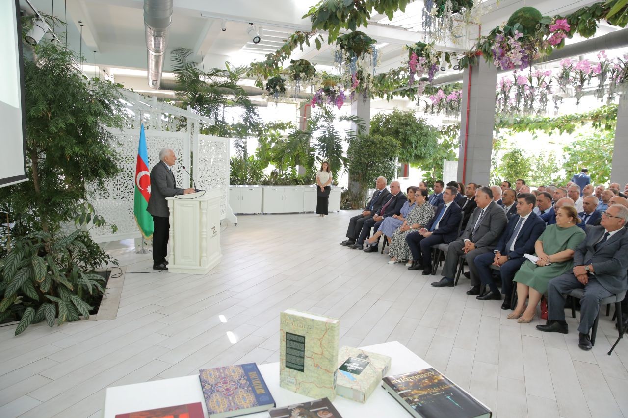 Xəzər rayonunda “Qərbi Azərbaycan irsi”nin təqdimatı olub - FOTOLAR