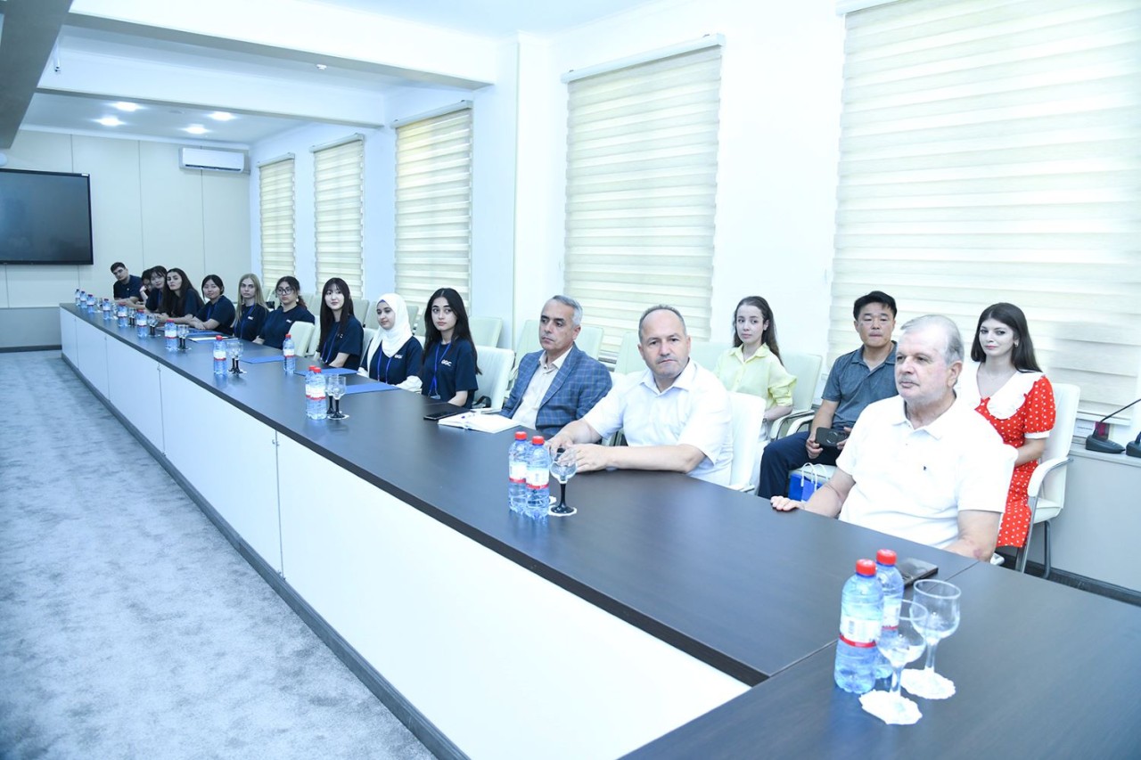 BMU-da görüş keçirilib - FOTOLAR