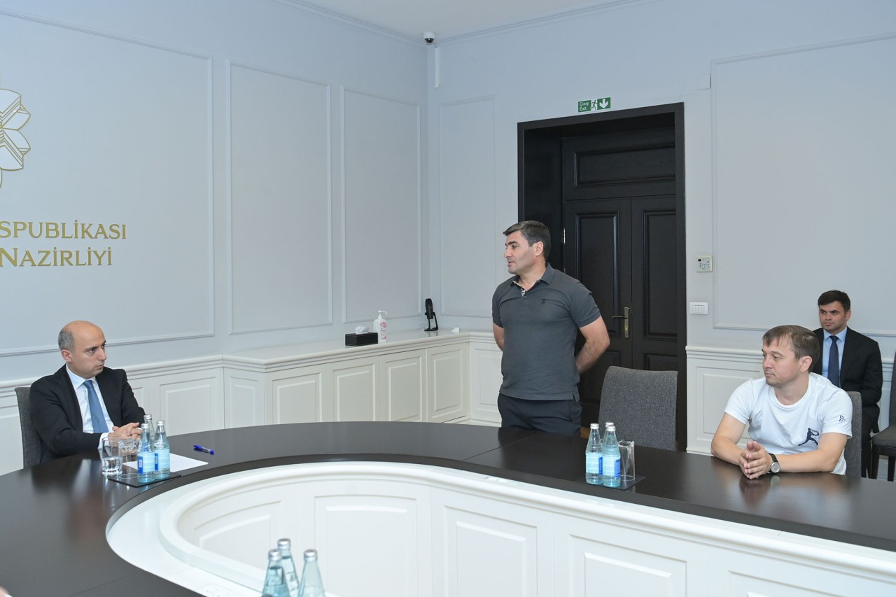 Emin Əmrullayev Avropa çempionu olan tələbələrlə görüşdü - FOTOLAR