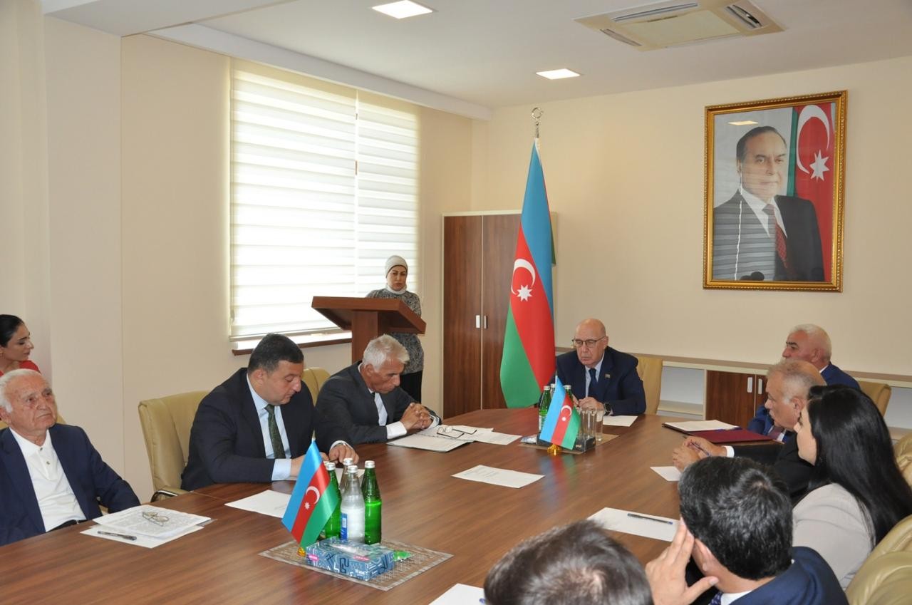 Pirallahı rayonunda Ağsaqqallar Şurasının hesabat konfransı keçirilib - FOTOLAR