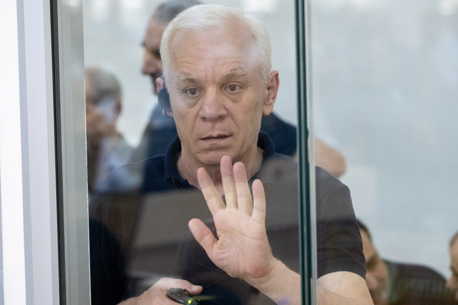 Əsirlikdə işgəncələr görmüş şəxslər ifadə verdilər - MƏHKƏMƏ (FOTOLAR)