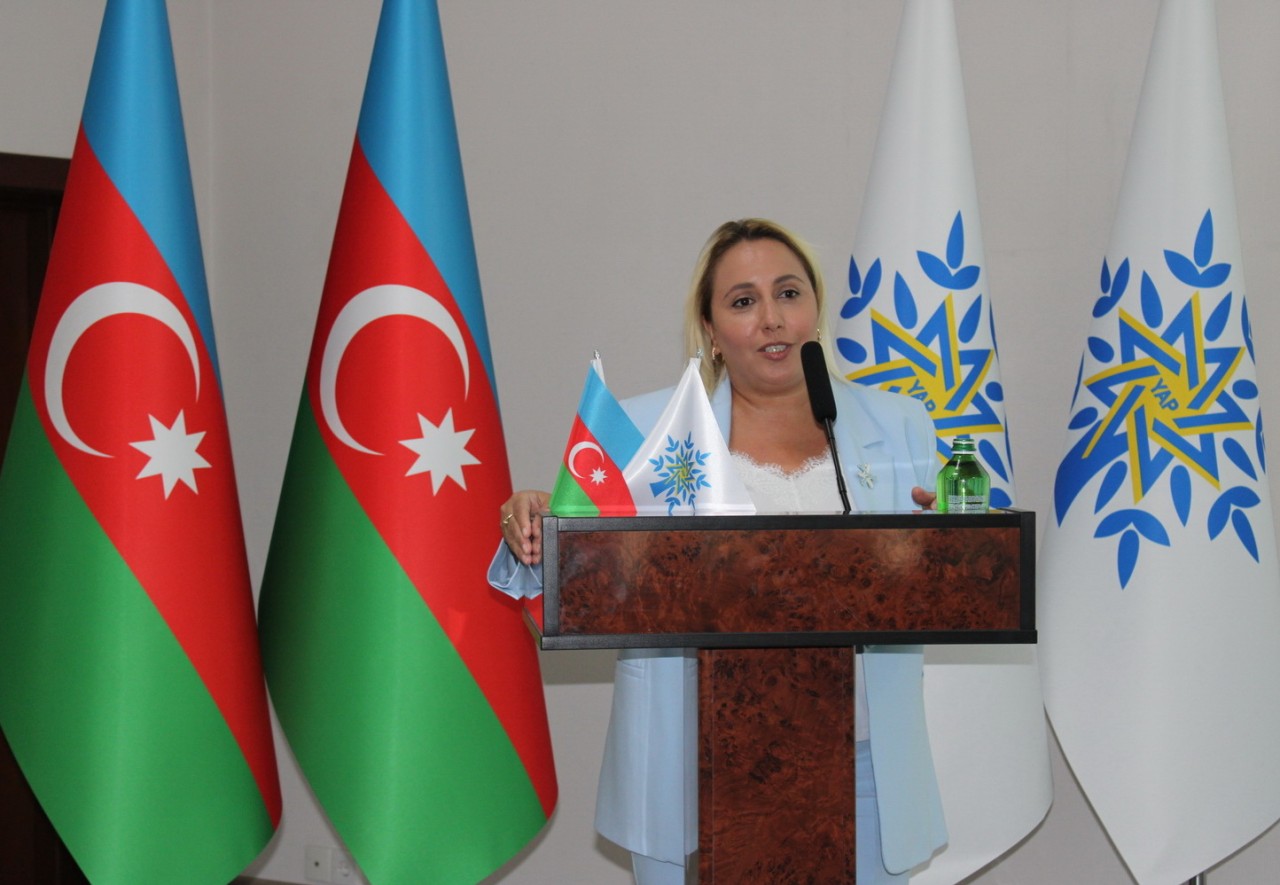 YAP Nizami rayon təşkilatı gəncləri mükafatlandırdı - FOTOLAR