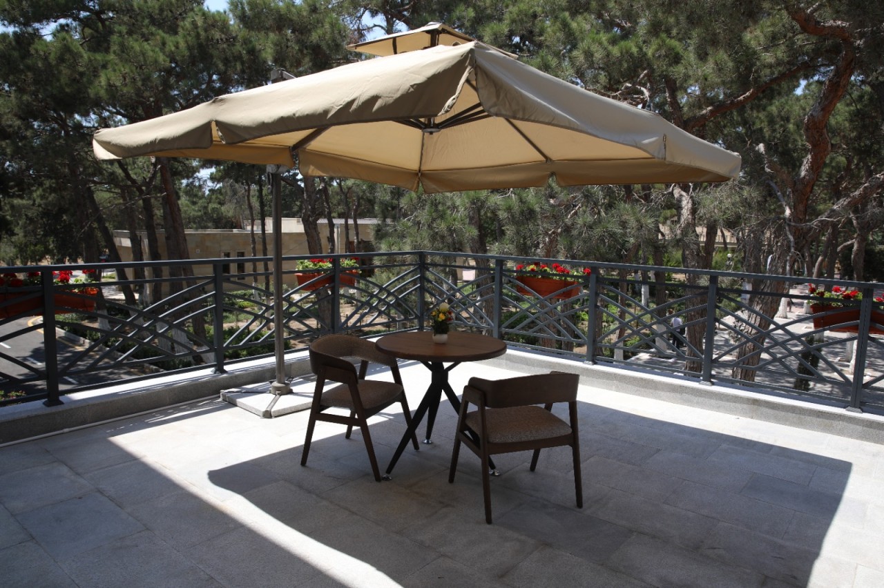 Rəhbər şəxslər və deputatlar "Abşeron" sanatoriyasında - FOTOLAR