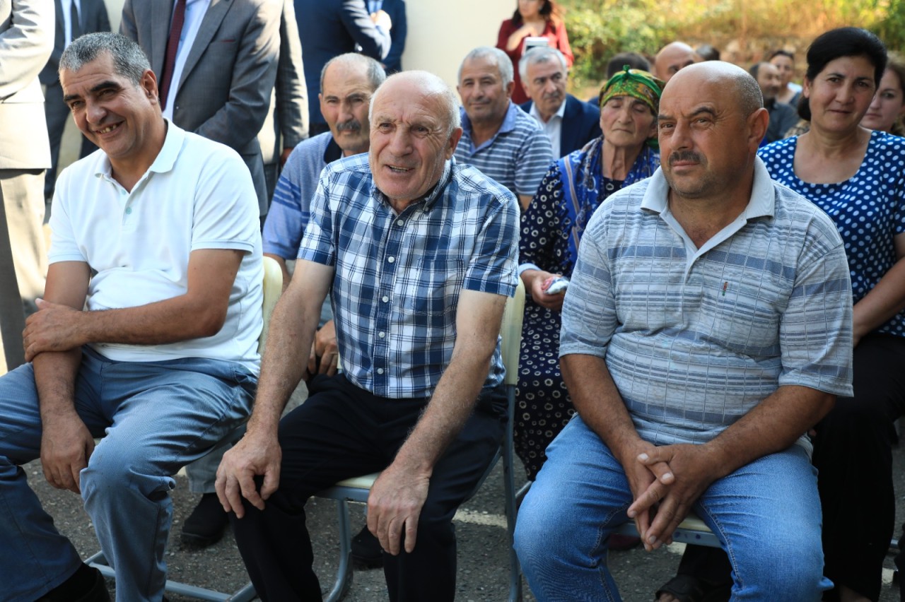 Niyazi Bayramov Hacıkənd sakinləri ilə görüşdü - FOTOLAR