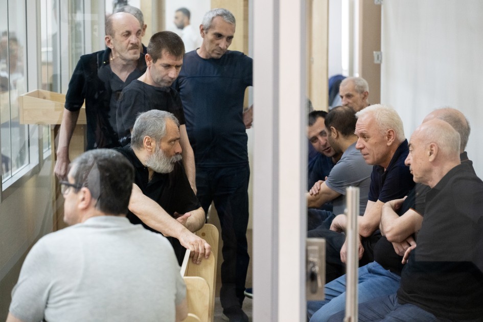 Ermənistan silahlı qüvvələrinin hücumlarından zərərçəkənlər danışdı - MƏHKƏMƏ (FOTOLAR)