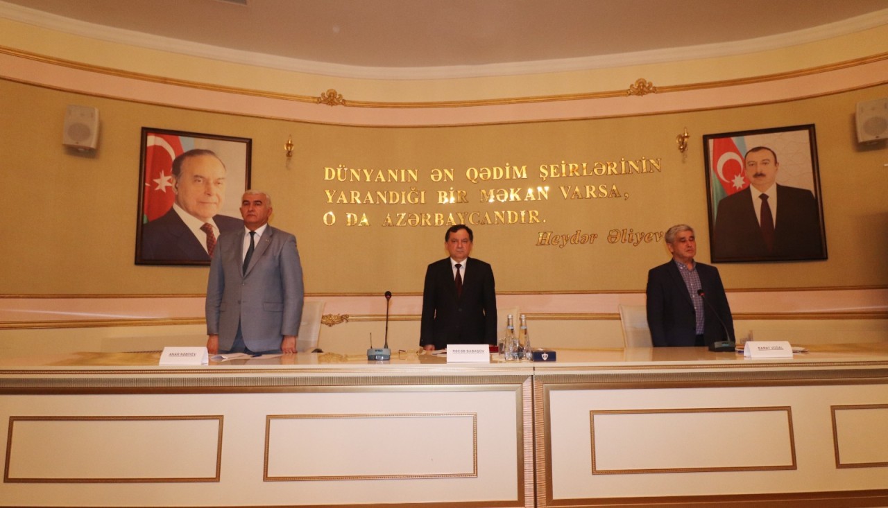 Qazaxda “Ümummilli Lider Heydər Əliyev milli dilimizin xilaskarıdır” mövzusunda tədbir keçirilib - FOTOLAR