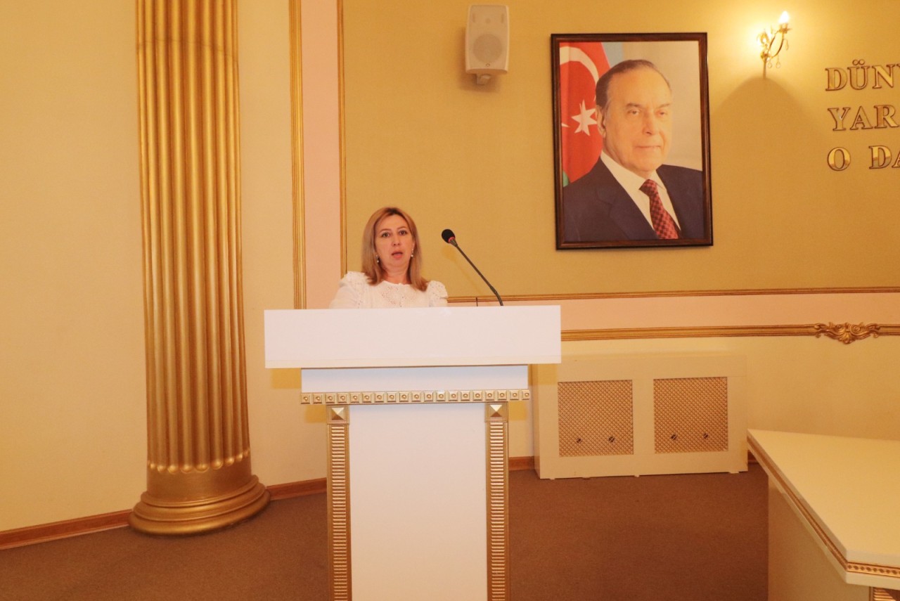 Qazaxda “Ümummilli Lider Heydər Əliyev milli dilimizin xilaskarıdır” mövzusunda tədbir keçirilib - FOTOLAR