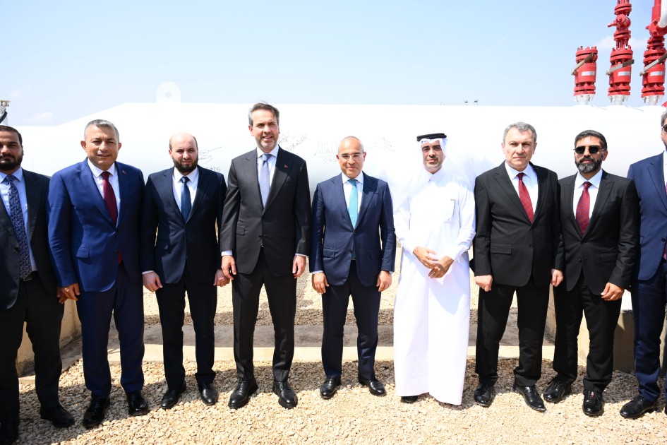 Azərbaycan qazının Suriyaya nəqlinə başlanıldı - VİDEO+FOTOLAR