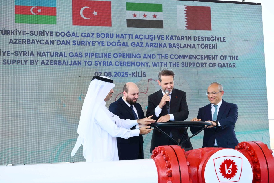 Azərbaycan qazının Suriyaya nəqlinə başlanıldı - VİDEO+FOTOLAR