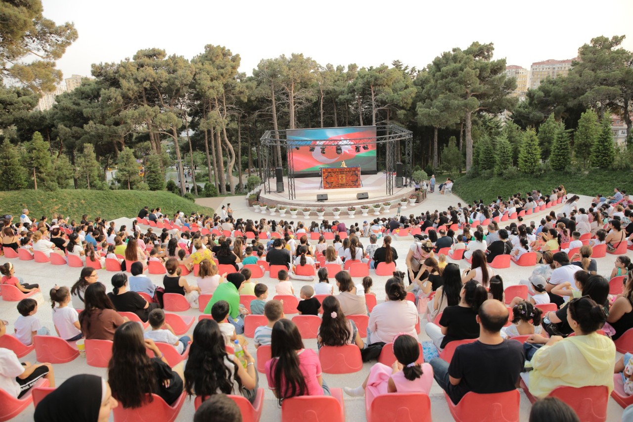 Xətai RİH uşaqları sevindirdi - FOTOLAR