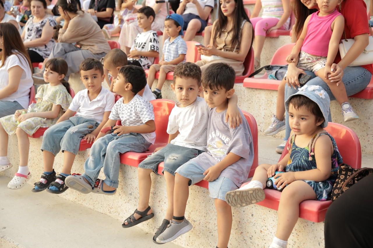 Xətai RİH uşaqları sevindirdi - FOTOLAR