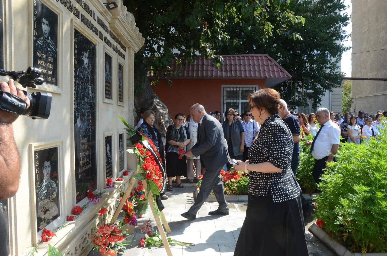 Qubadlı icra hakimiyyəti 25 şəhidin xatirəsini andı - FOTOLAR