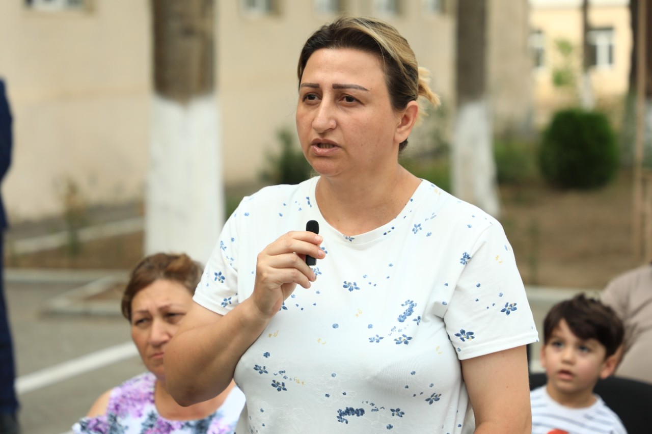 Niyazi Bayramov vətəndaşların müraciətlərini dinləyib - FOTOLAR