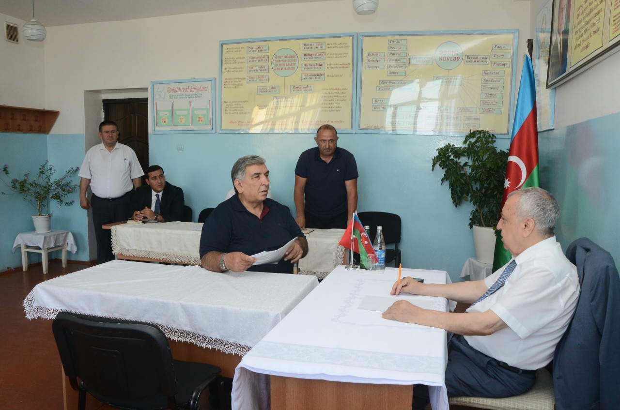 Malik İsaqov səyyar qəbul keçirdi - FOTOLAR