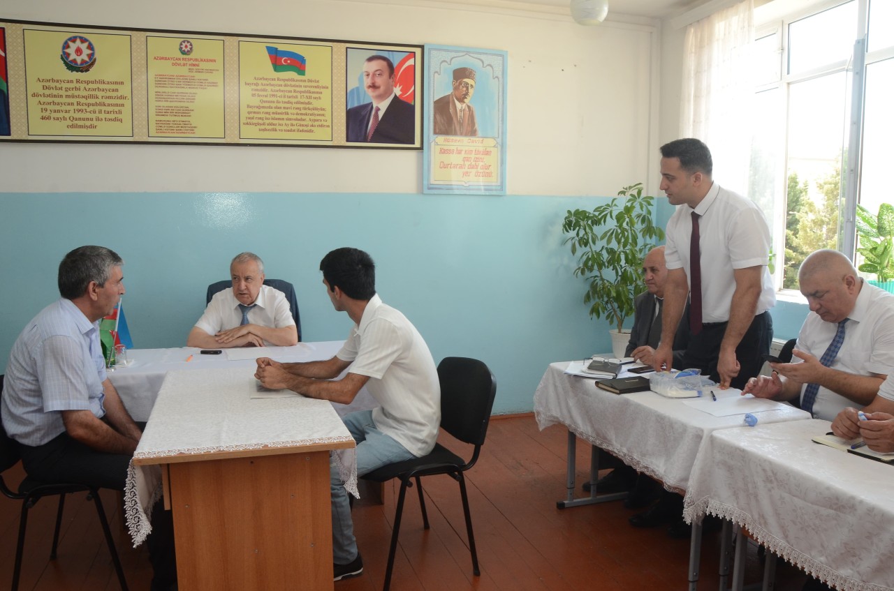 Malik İsaqov səyyar qəbul keçirdi - FOTOLAR