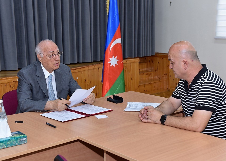 Zakir Fərəcov səyyar qəbul keçirdi - FOTOLAR