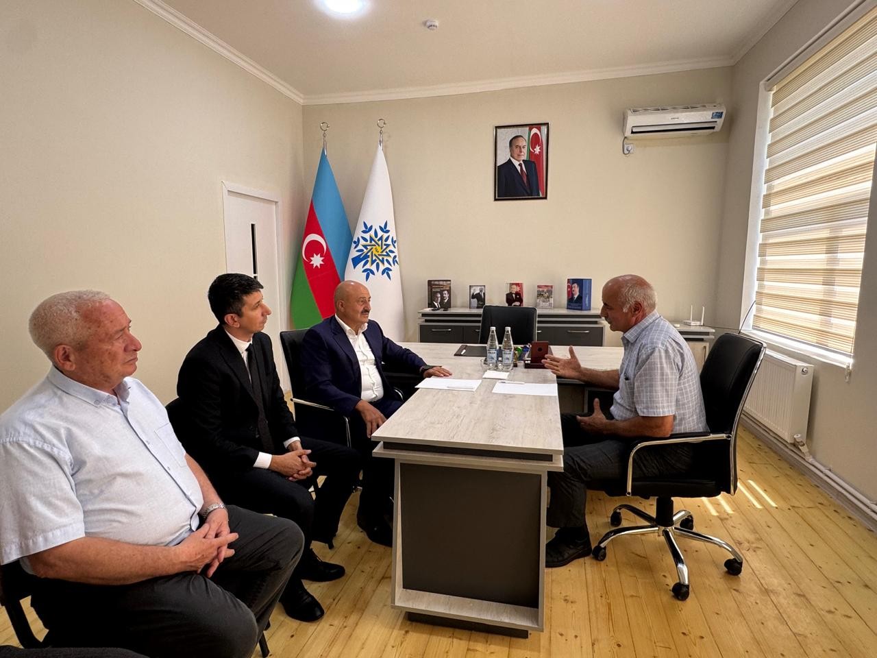 Asif Əsgərov şəhid ailəsini ziyarət edib, vətəndaşlarla görüşdü - FOTOLAR