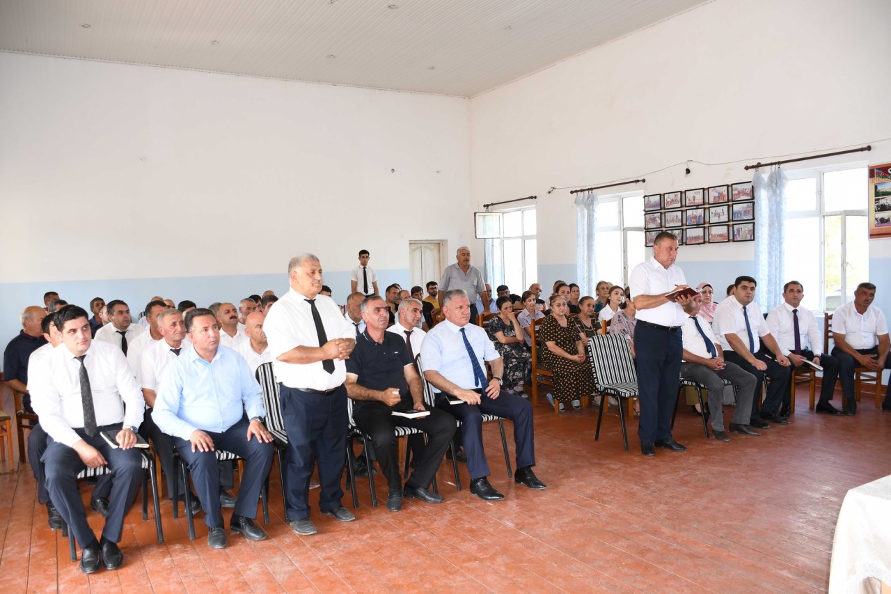 Vaqif Həsənovun növbəti səyyar qəbul-görüşü keçirilib - FOTOLAR