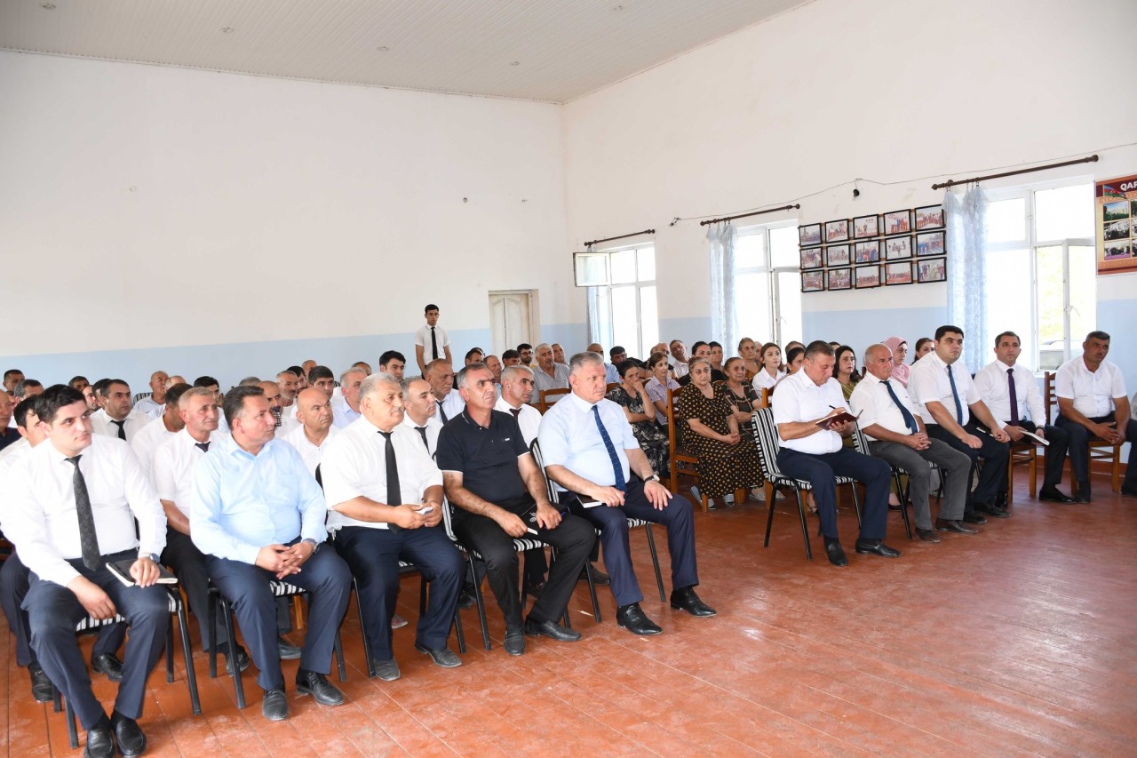 Vaqif Həsənovun növbəti səyyar qəbul-görüşü keçirilib - FOTOLAR