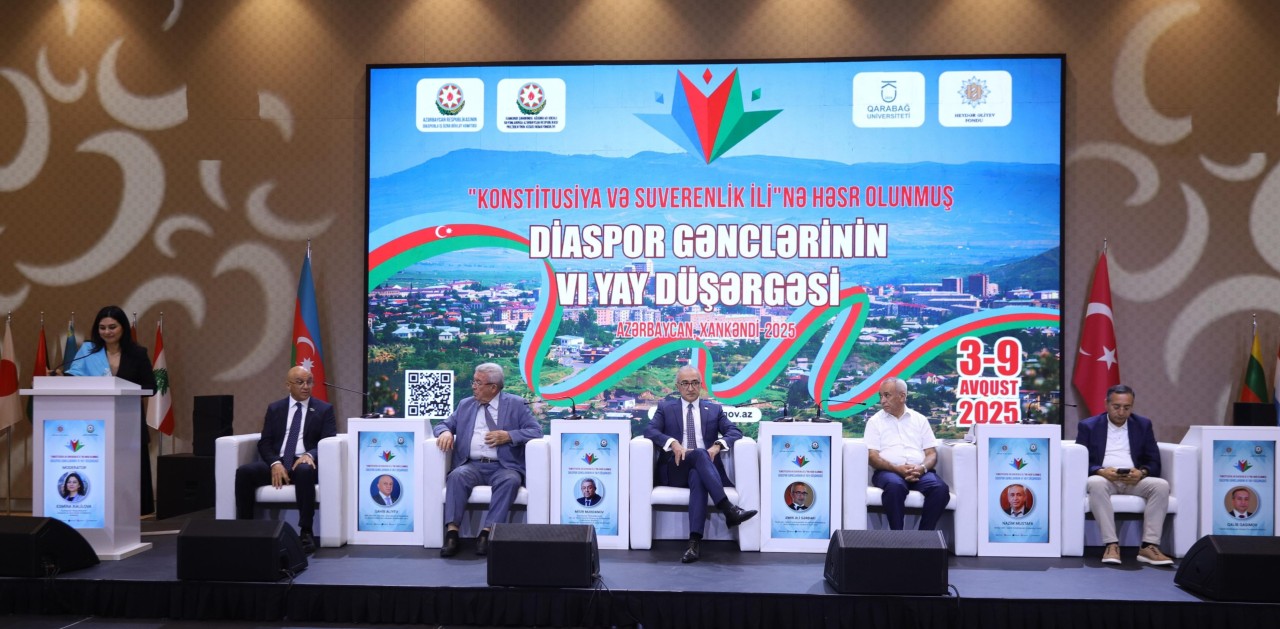 Xankəndidə “Qərbi Azərbaycan  İrsi” kitabının təqdimatı keçirilib - FOTOLAR