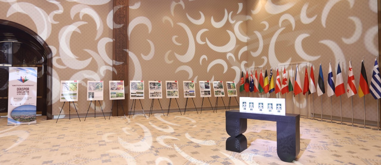 Xankəndidə “Qərbi Azərbaycan  İrsi” kitabının təqdimatı keçirilib - FOTOLAR