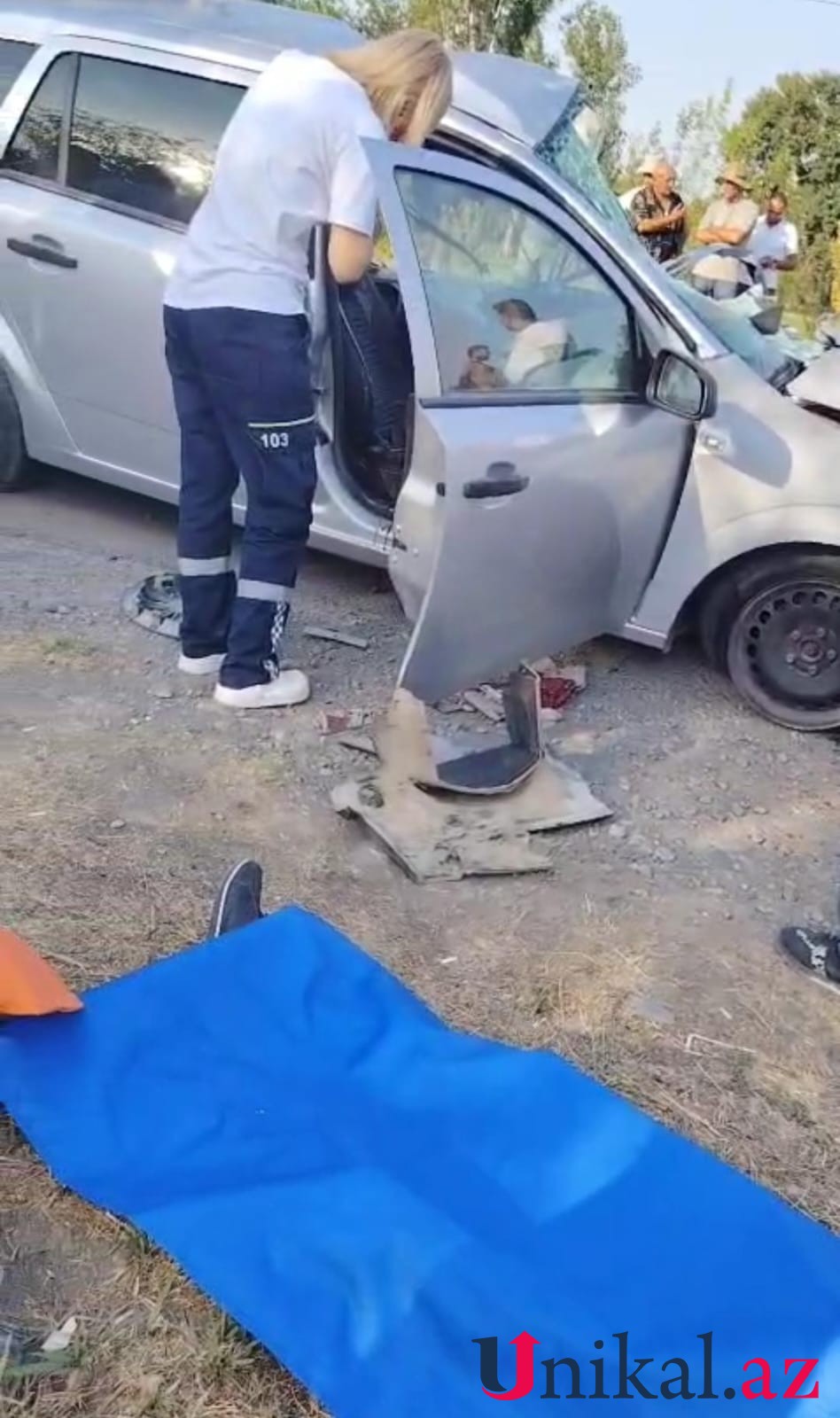 Tərtərdə minik maşını yük avtomobili ilə toqquşdu, ölənlər var - FOTO