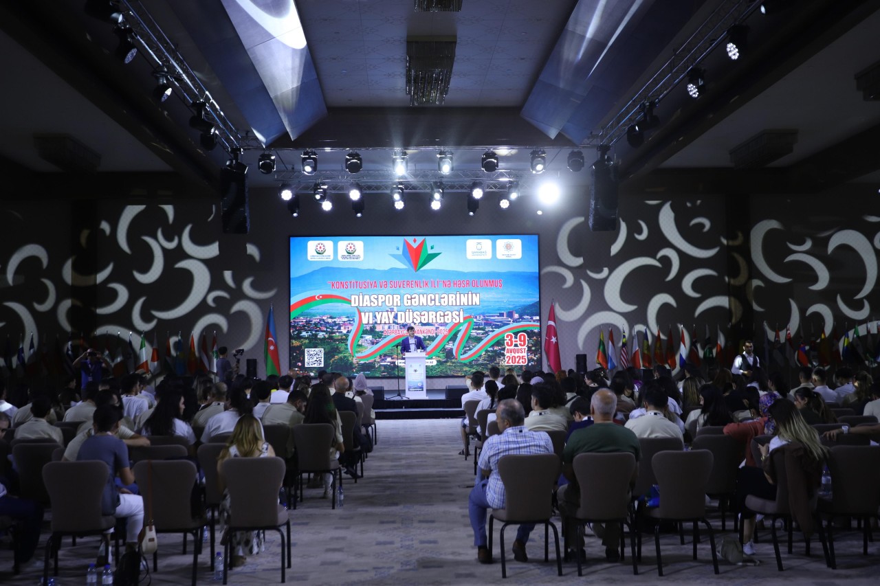 Diaspor Gənclərinin VI Yay Düşərgəsi başa çatıb - FOTOLAR