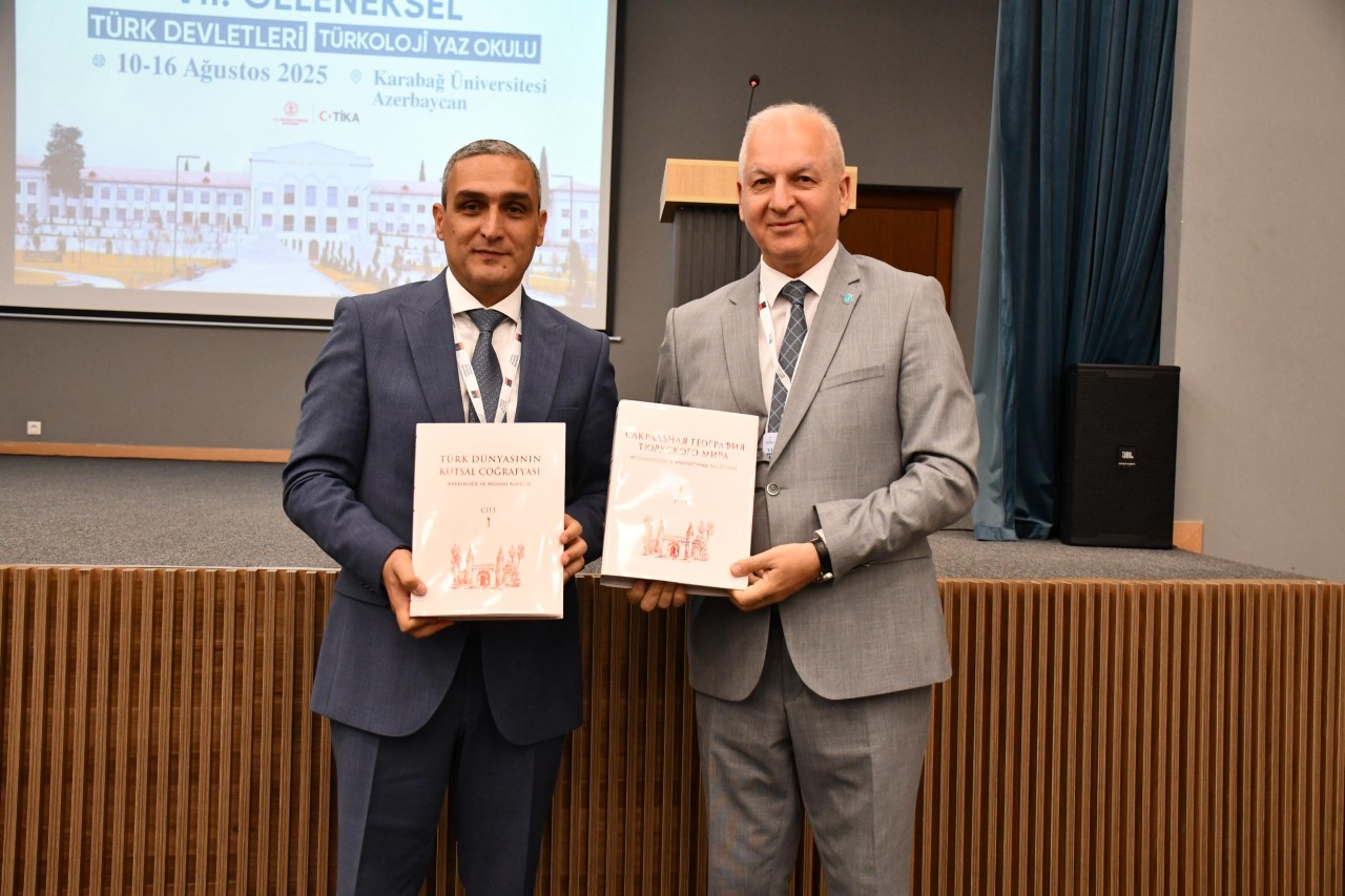 Qarabağ Universiteti 7-ci Türkoloji Yay Məktəbinə ev sahibliyi edir - FOTOLAR