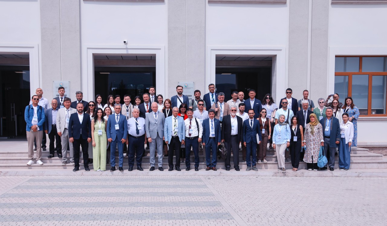 Qarabağ Universiteti 7-ci Türkoloji Yay Məktəbinə ev sahibliyi edir - FOTOLAR