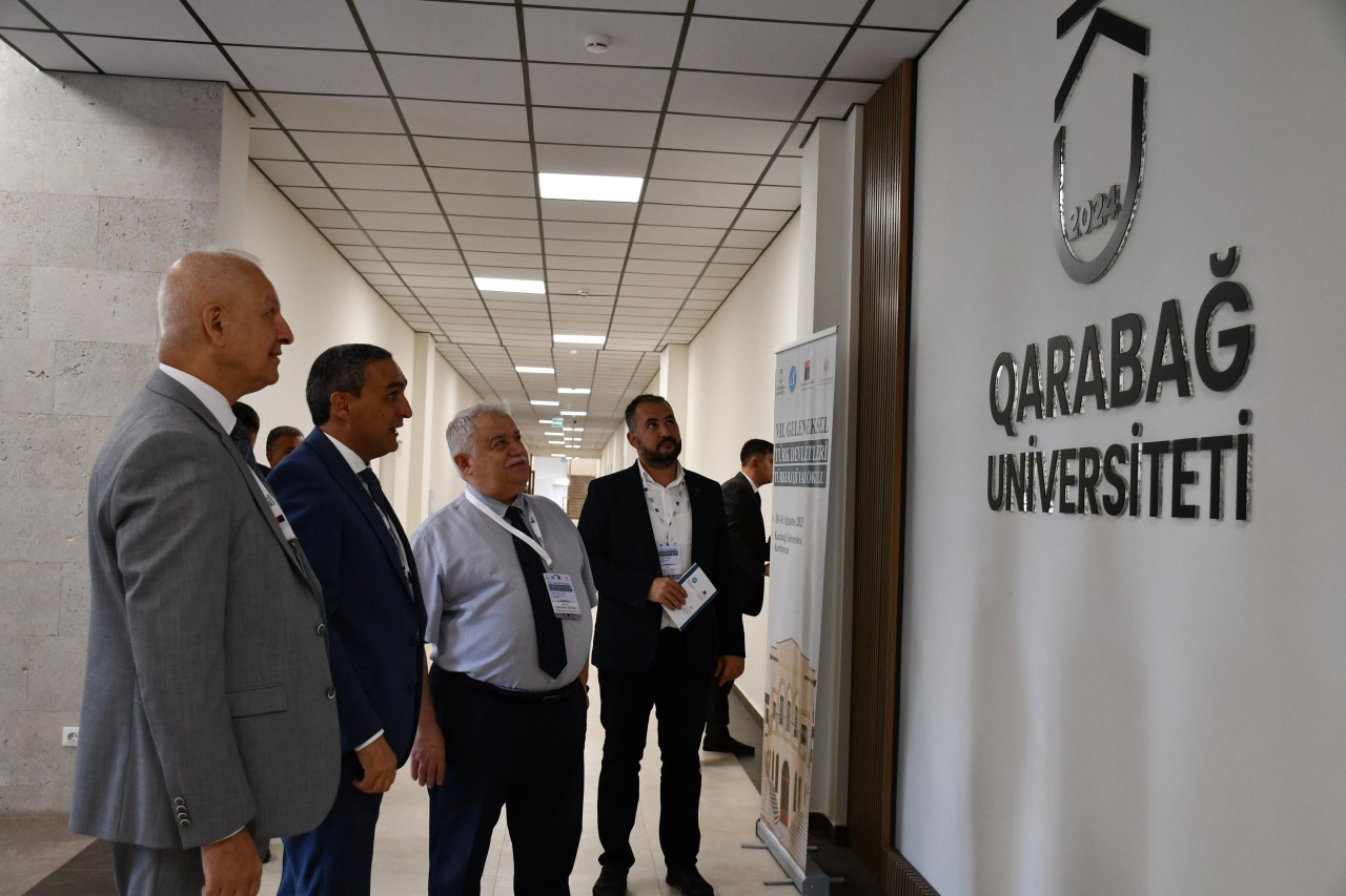 Qarabağ Universiteti 7-ci Türkoloji Yay Məktəbinə ev sahibliyi edir - FOTOLAR