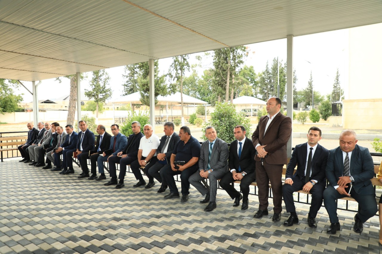 İcra başçısı Niyazi Bayramov növbəti səyyar görüş keçirdi - FOTOLAR