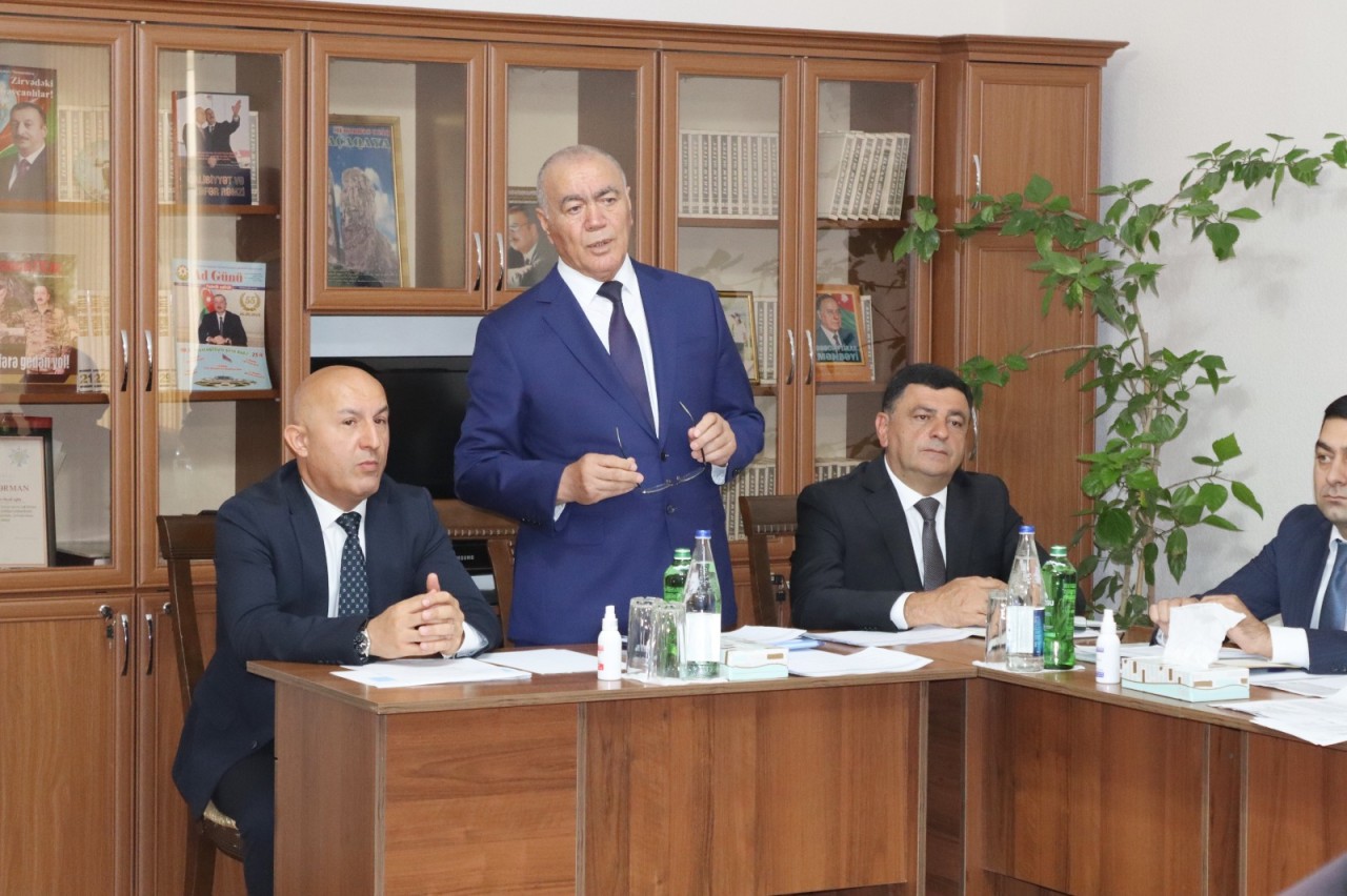 Zaur Mikayılov Tovuzda vətəndaşlarla görüşdü - FOTOLAR