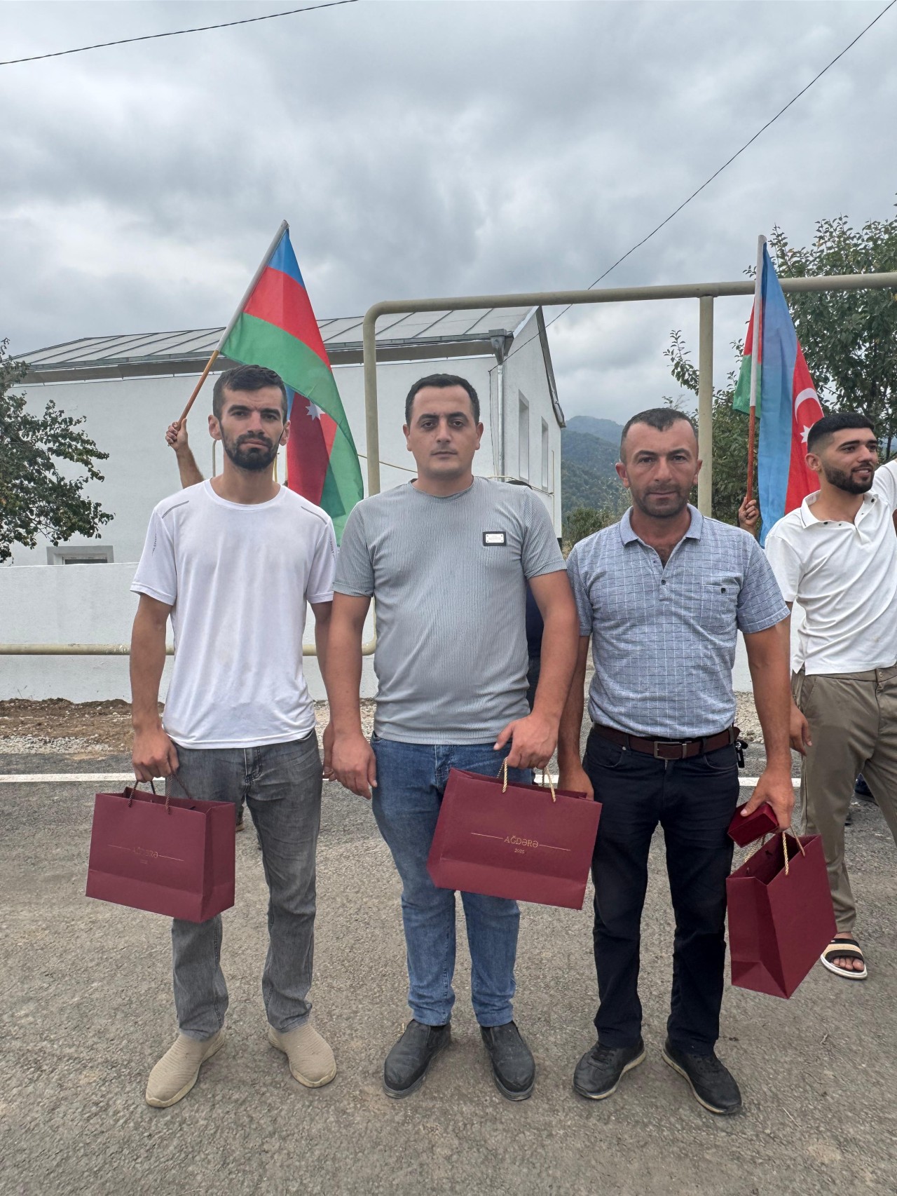 Daha 26 ailə doğma yurda qayıtdı - FOTOLAR (YENİLƏNİB)