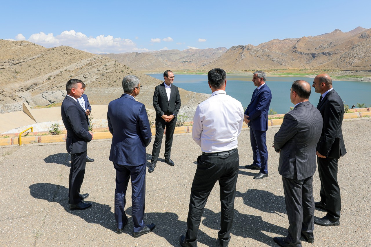 Məcnun Məmmədov Naxçıvanda fermer təsərrüfatlarına baş çəkdi - FOTOLAR